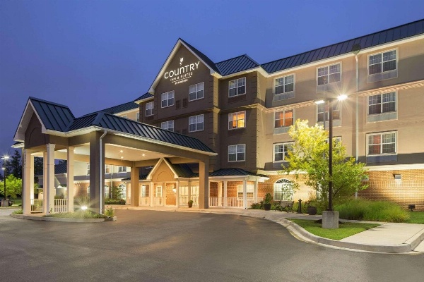 Country Inn & Suites by Radisson, Baltimore North, MD image 1