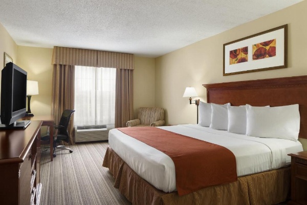 Country Inn & Suites by Radisson, Baltimore North, MD image 16